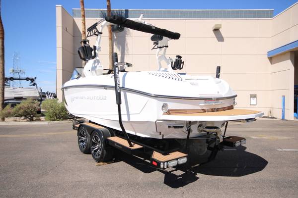 2019 Nautique, dovoz USA — foto 3 z 12