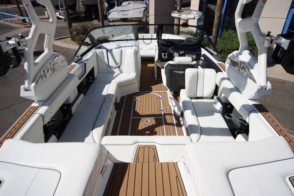 2019 Nautique, dovoz USA — foto 6 z 12