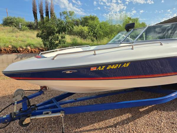 1996 Tige, dovoz USA — foto 2 z 12