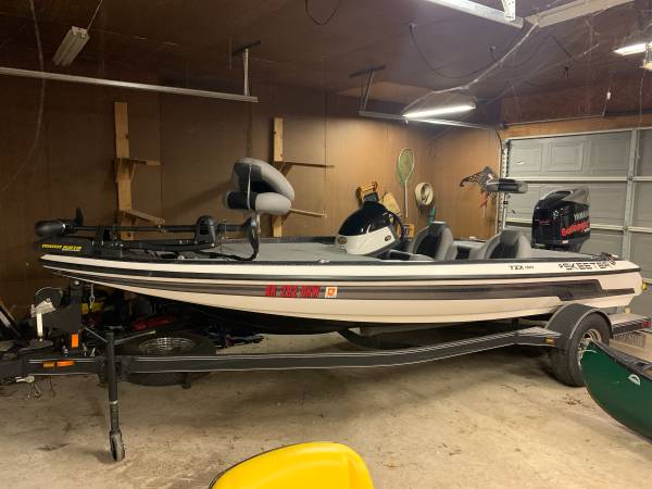 2012 Skeeter, dovoz USA — foto 1