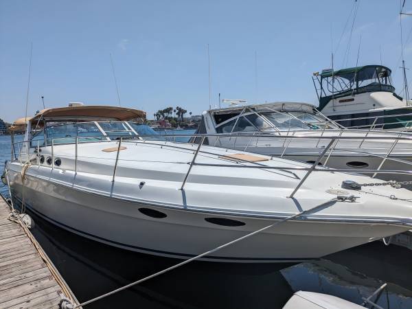 Sea Ray, dovoz USA — foto 10 z 12