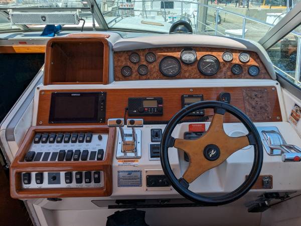 Sea Ray, dovoz USA — foto 12 z 12