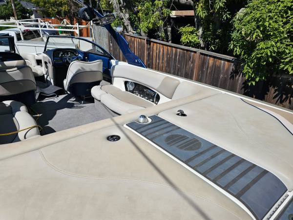 2009 Malibu, dovoz USA — foto 6 z 12