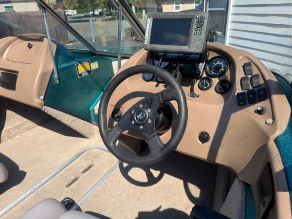 1998 Ranger, dovoz USA — foto 9 z 12
