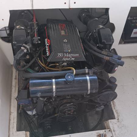 Sea Ray, dovoz USA — foto 4 z 12