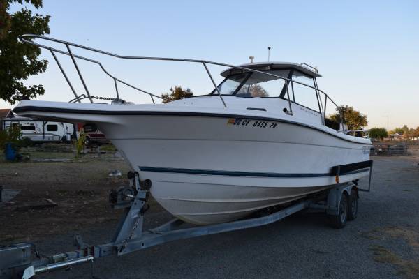 Bayliner, dovoz USA — foto 3 z 12