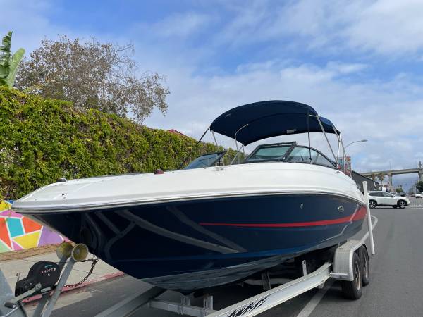 2016 Sea Ray, dovoz USA — foto 1