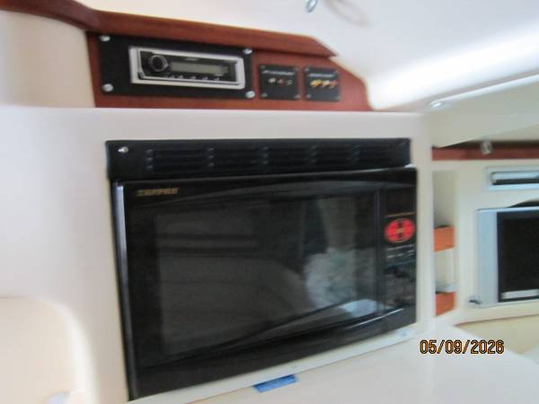 2007 Grady-White, bílá, dovoz USA — foto 11 z 12