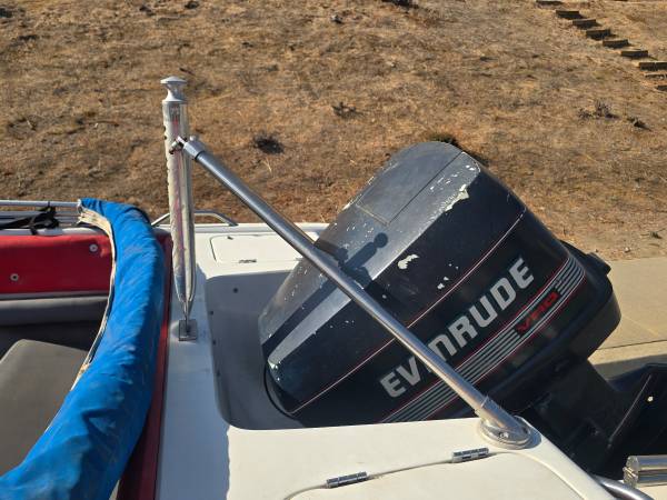Four Winns, dovoz USA — foto 9 z 12