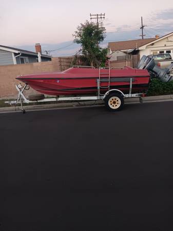 Boston Whaler, dovoz USA — foto 2 z 2