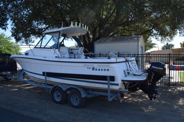 Bayliner, dovoz USA — foto 4 z 12