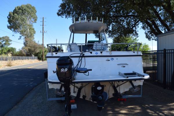 Bayliner, dovoz USA — foto 5 z 12