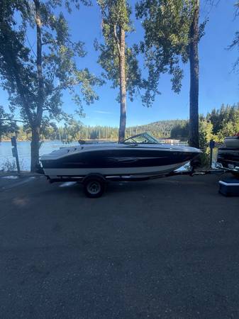 2013 Chaparral, dovoz USA — foto 1