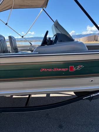 1998 Tracker, dovoz USA — foto 4 z 8