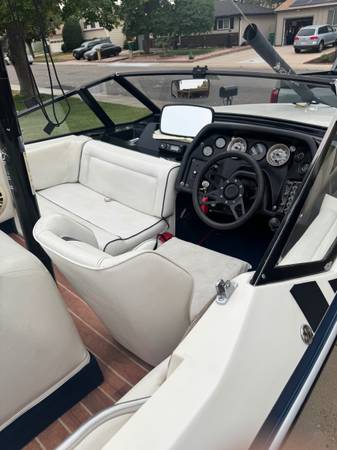 1989 MasterCraft, dovoz USA — foto 3 z 6