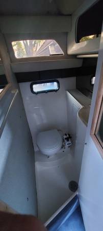 Bayliner, dovoz USA — foto 3 z 12