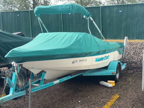 1990 MasterCraft, dovoz USA — foto 1