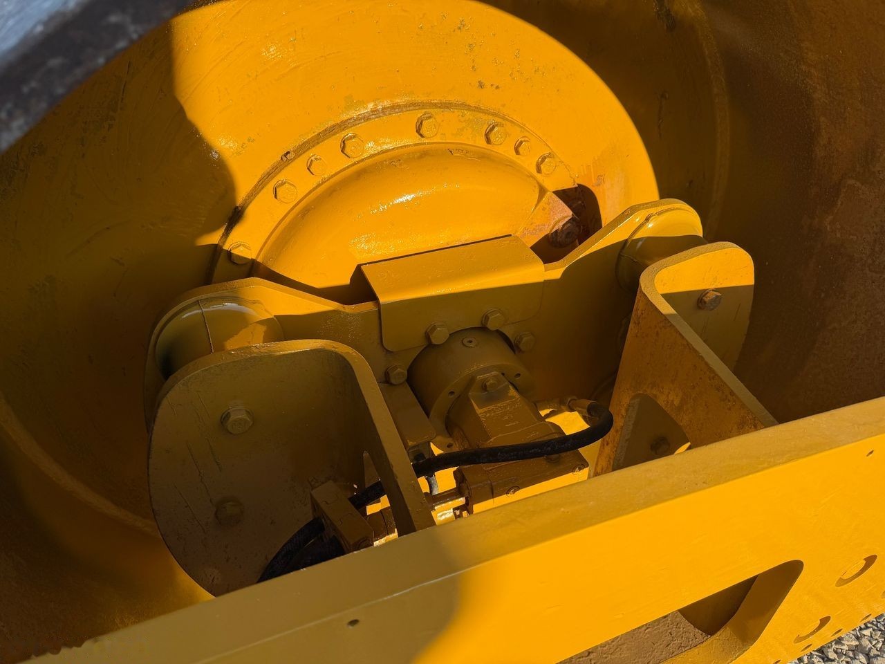 2012 Caterpillar CS56, 5 100 mth, dovoz Skladem v EU — foto 11 z 14