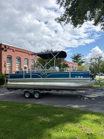 2018 Lowe, dovoz USA — foto 4 z 12