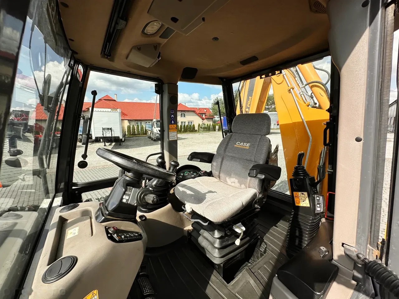 2008 Case 695, 8 700 mth, dovoz Skladem v EU — foto 13 z 18