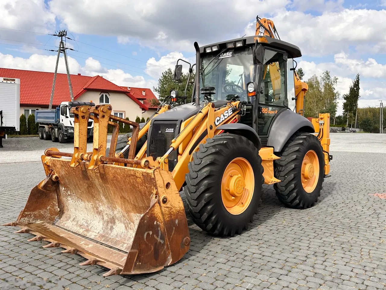 2008 Case 695, 8 700 mth, dovoz Skladem v EU — foto 5 z 18