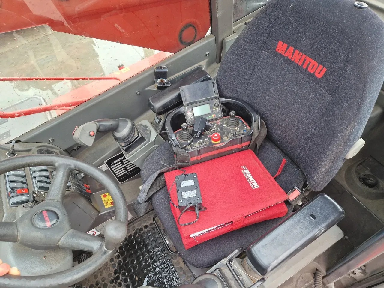2018 Manitou MRT, 2 298 mth, dovoz Skladem v EU — foto 13 z 18