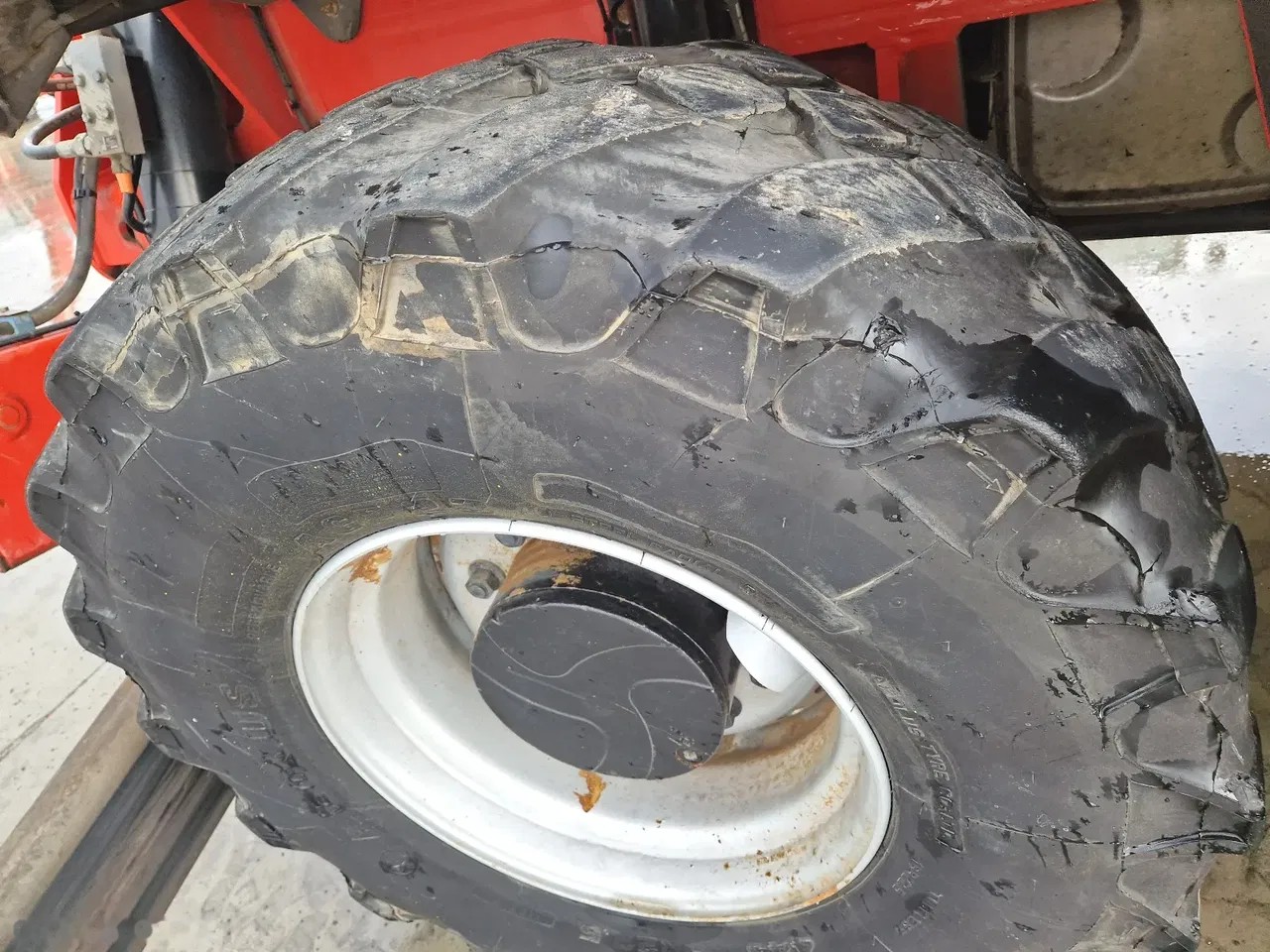 2018 Manitou MRT, 2 298 mth, dovoz Skladem v EU — foto 16 z 18