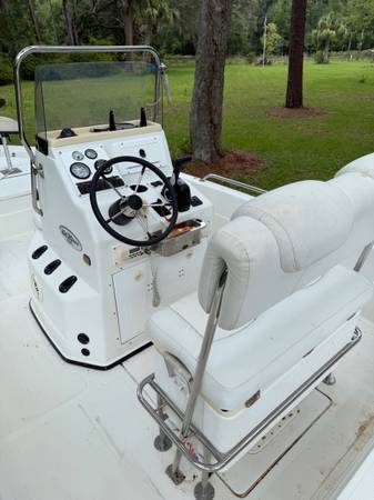 2005 Skeeter, dovoz USA — foto 2 z 6