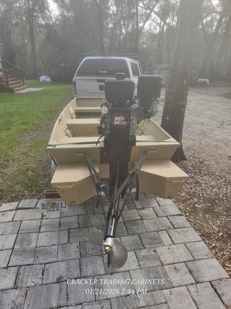 Crestliner, dovoz USA — foto 3 z 5