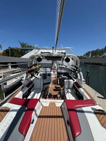 2017 Nautique, dovoz USA — foto 9 z 12