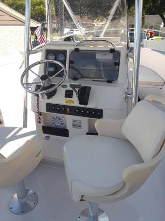 2003 Grady-White, bílá, dovoz USA — foto 7 z 12