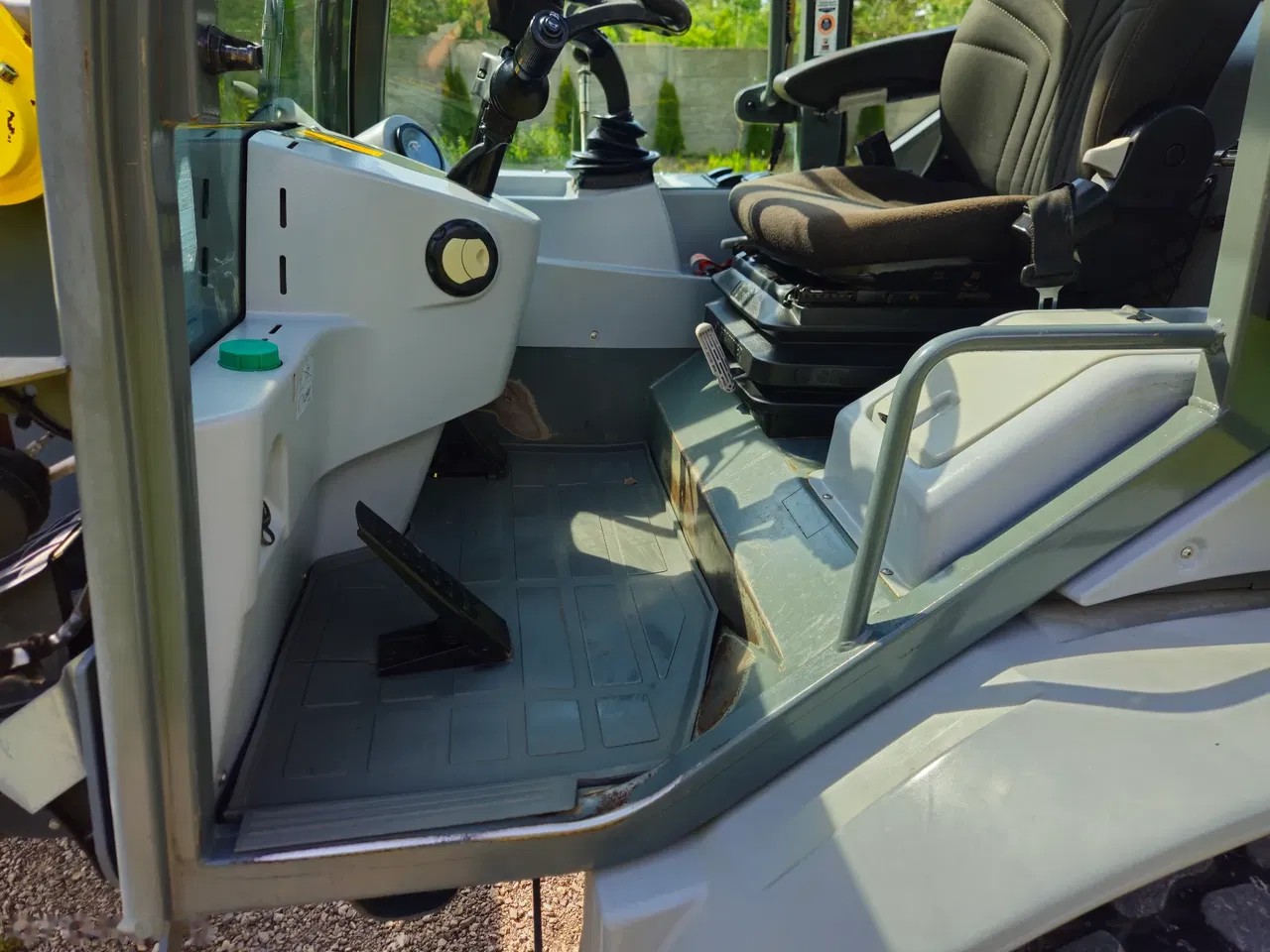 2011 Kramer 750, 5 000 mth, dovoz Skladem v EU — foto 10 z 24