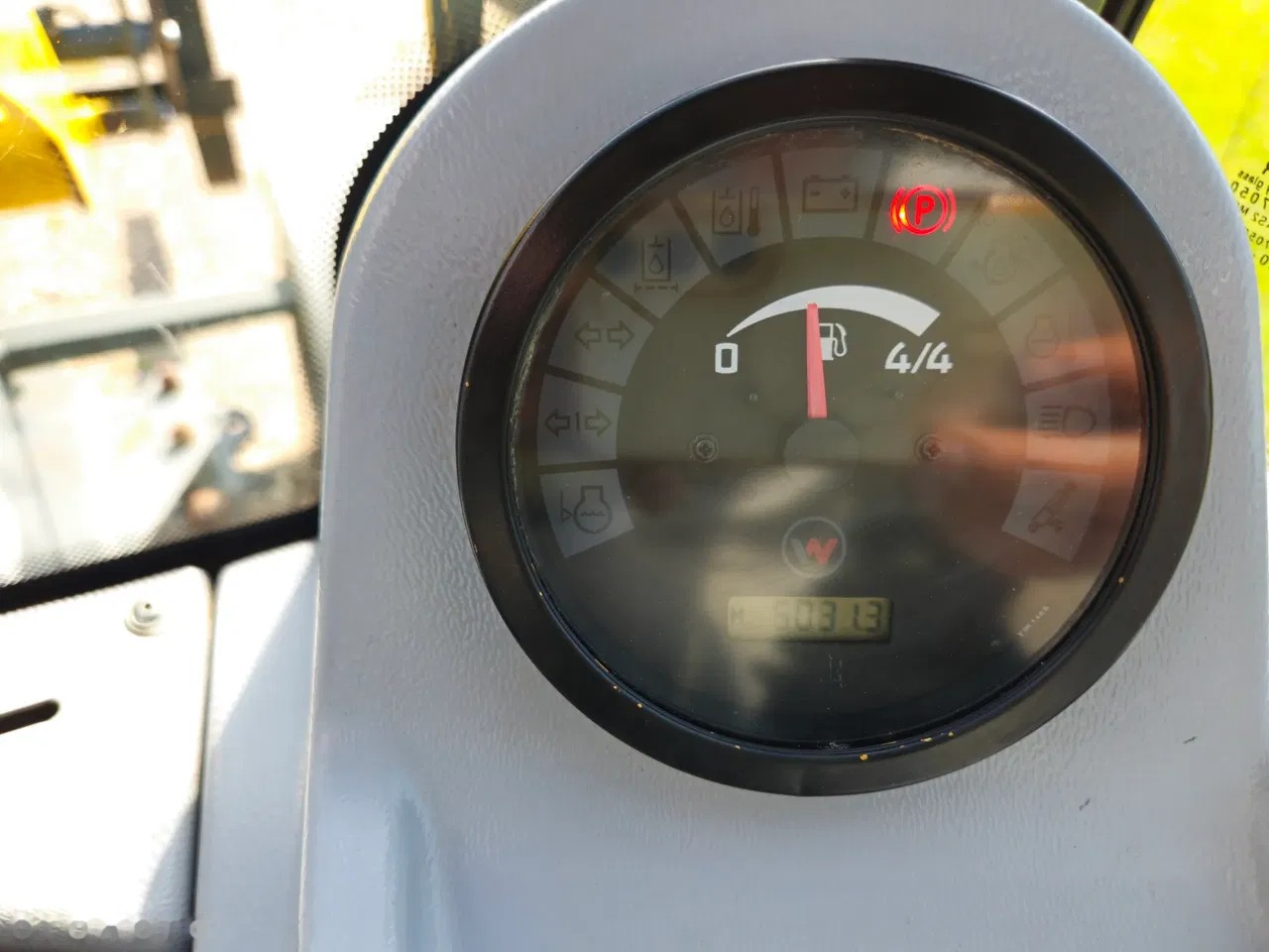 2011 Kramer 750, 5 000 mth, dovoz Skladem v EU — foto 14 z 24