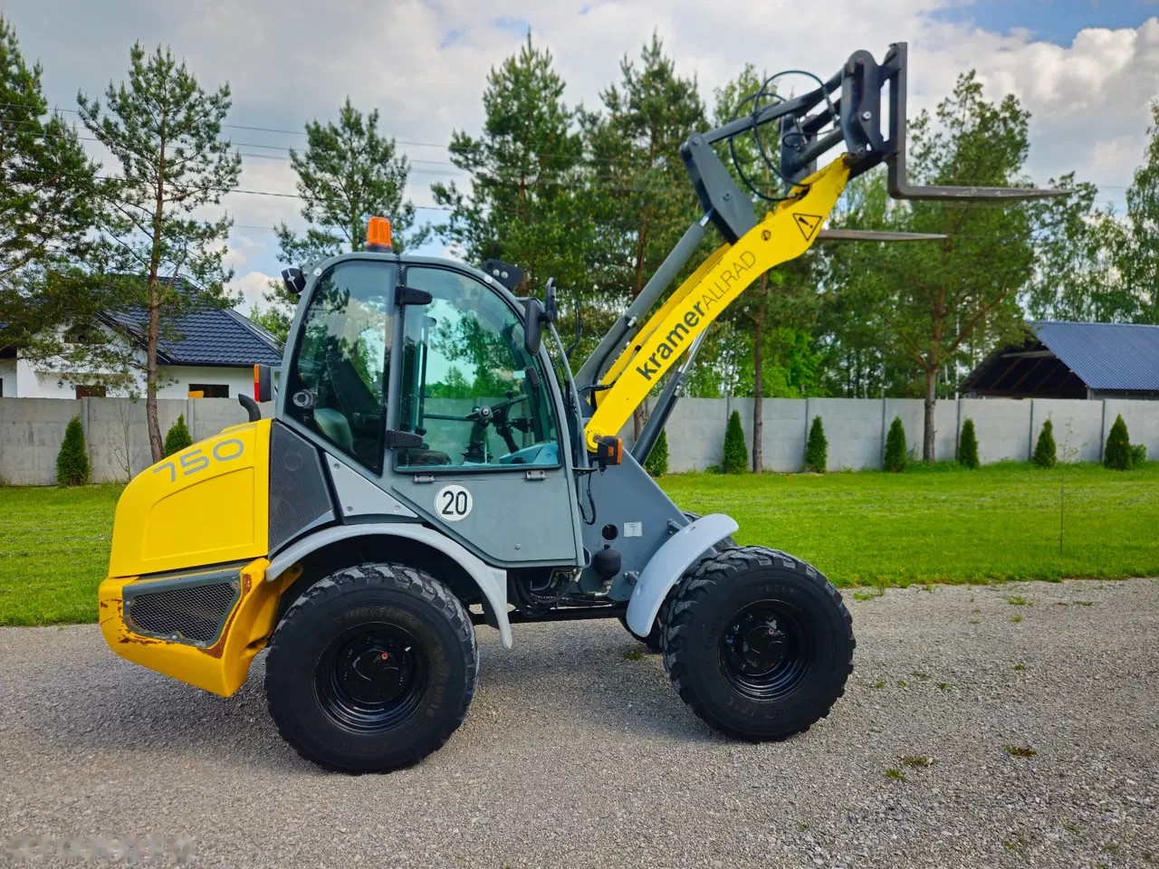 2011 Kramer 750, 5 000 mth, dovoz Skladem v EU — foto 6 z 24