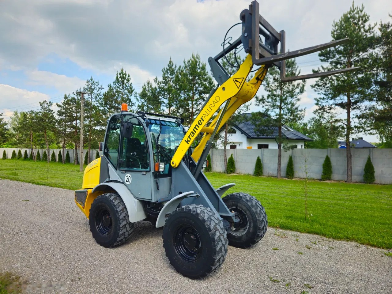 2011 Kramer 750, 5 000 mth, dovoz Skladem v EU — foto 7 z 24
