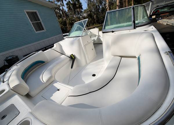 2011 Hurricane, dovoz USA — foto 4 z 7