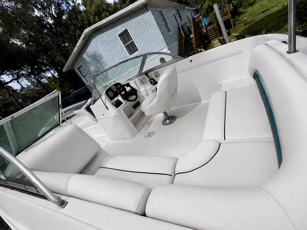 2011 Hurricane, dovoz USA — foto 5 z 7