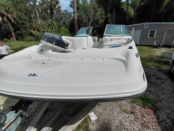 2011 Hurricane, dovoz USA — foto 6 z 7