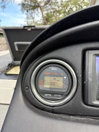 2008 Skeeter, dovoz USA — foto 8 z 10