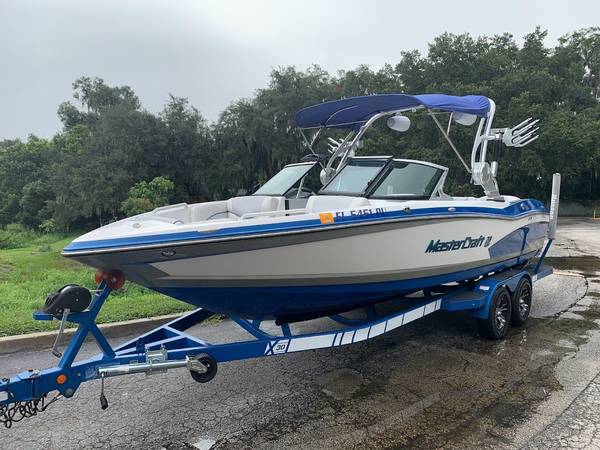 2014 MasterCraft, dovoz USA — foto 1