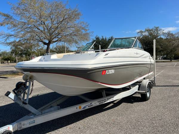 2015 Hurricane, dovoz USA — foto 1