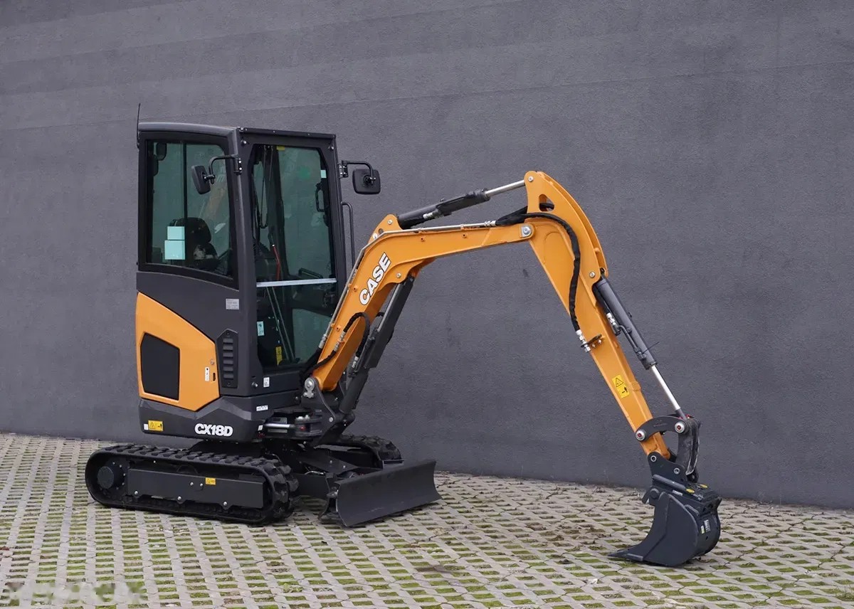 2025 Case CX18D, dovoz Skladem v EU — foto 4 z 11