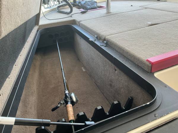 2007 Skeeter, dovoz USA — foto 10 z 12