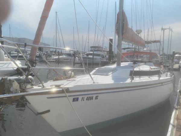 Catalina, dovoz USA — foto 4 z 6