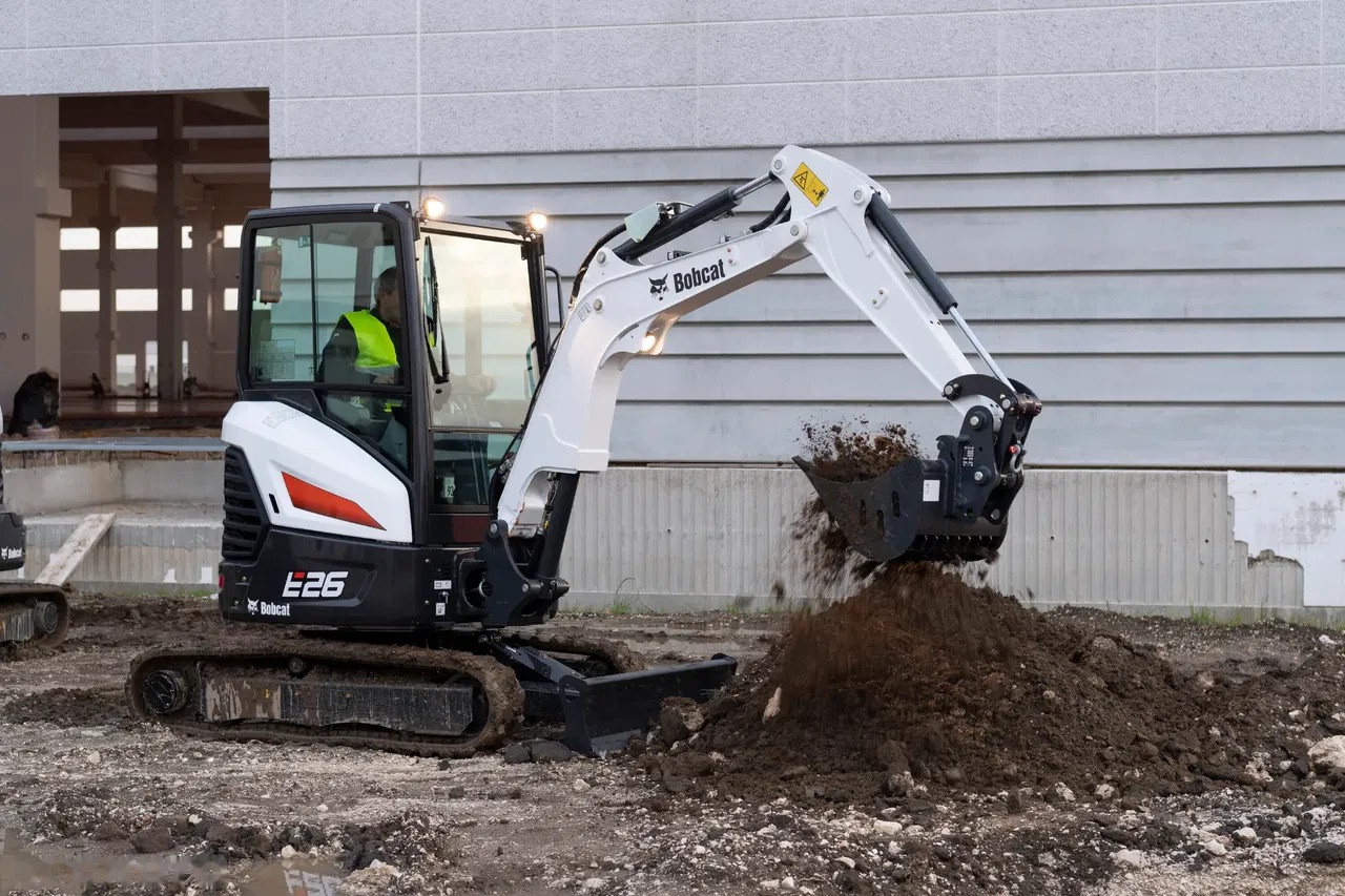 2026 Bobcat E26, dovoz Skladem v EU — foto 5 z 8