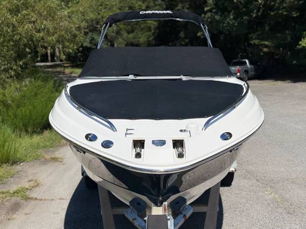 2007 Chaparral, dovoz USA — foto 5 z 12