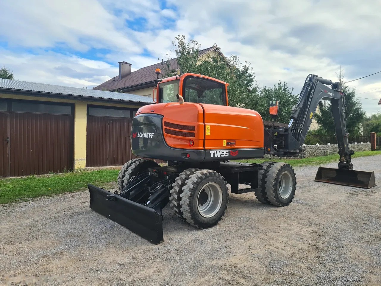 2017 Schaeff PW 95, 8 300 mth, dovoz Skladem v EU — foto 1