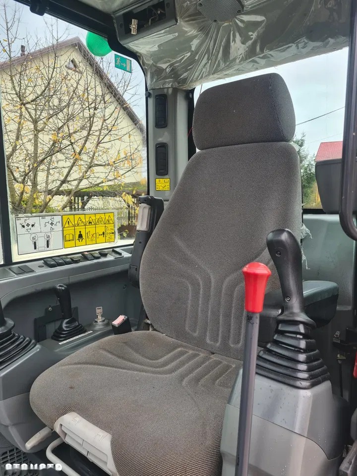 2016 Bobcat E 85, 4 800 mth, dovoz Skladem v EU — foto 6 z 11