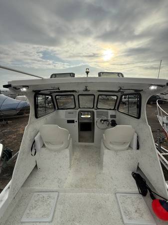 27 Catamaran, dovoz USA — foto 2 z 4