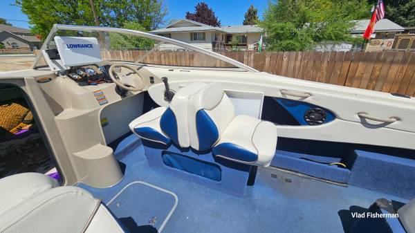 Bayliner, dovoz USA — foto 10 z 12